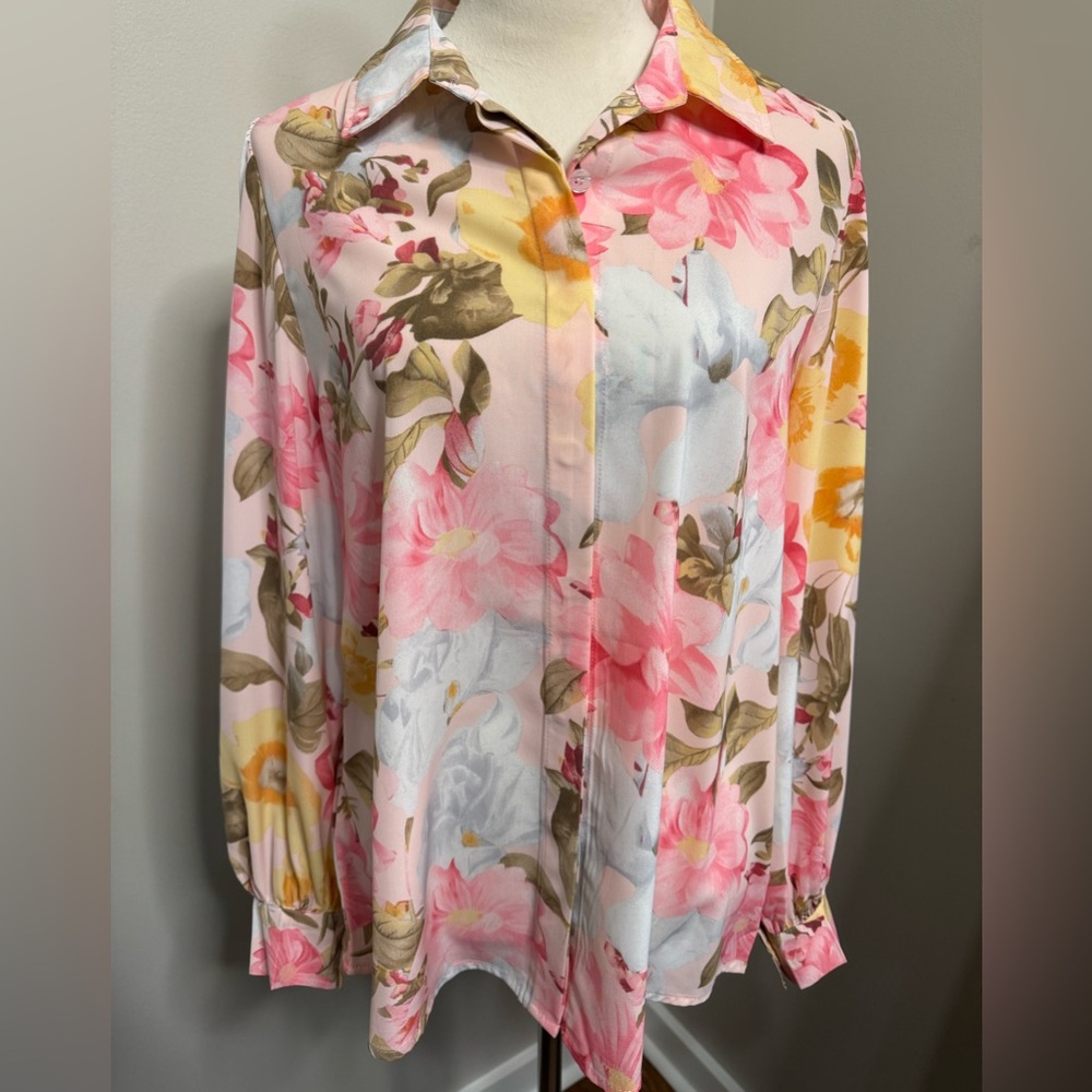 NWT Boutique Overstock blouse